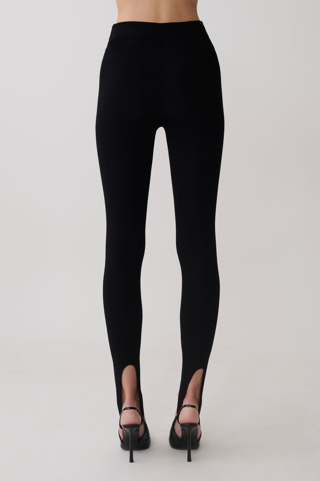 Valerie Stirrup Leggings - Black