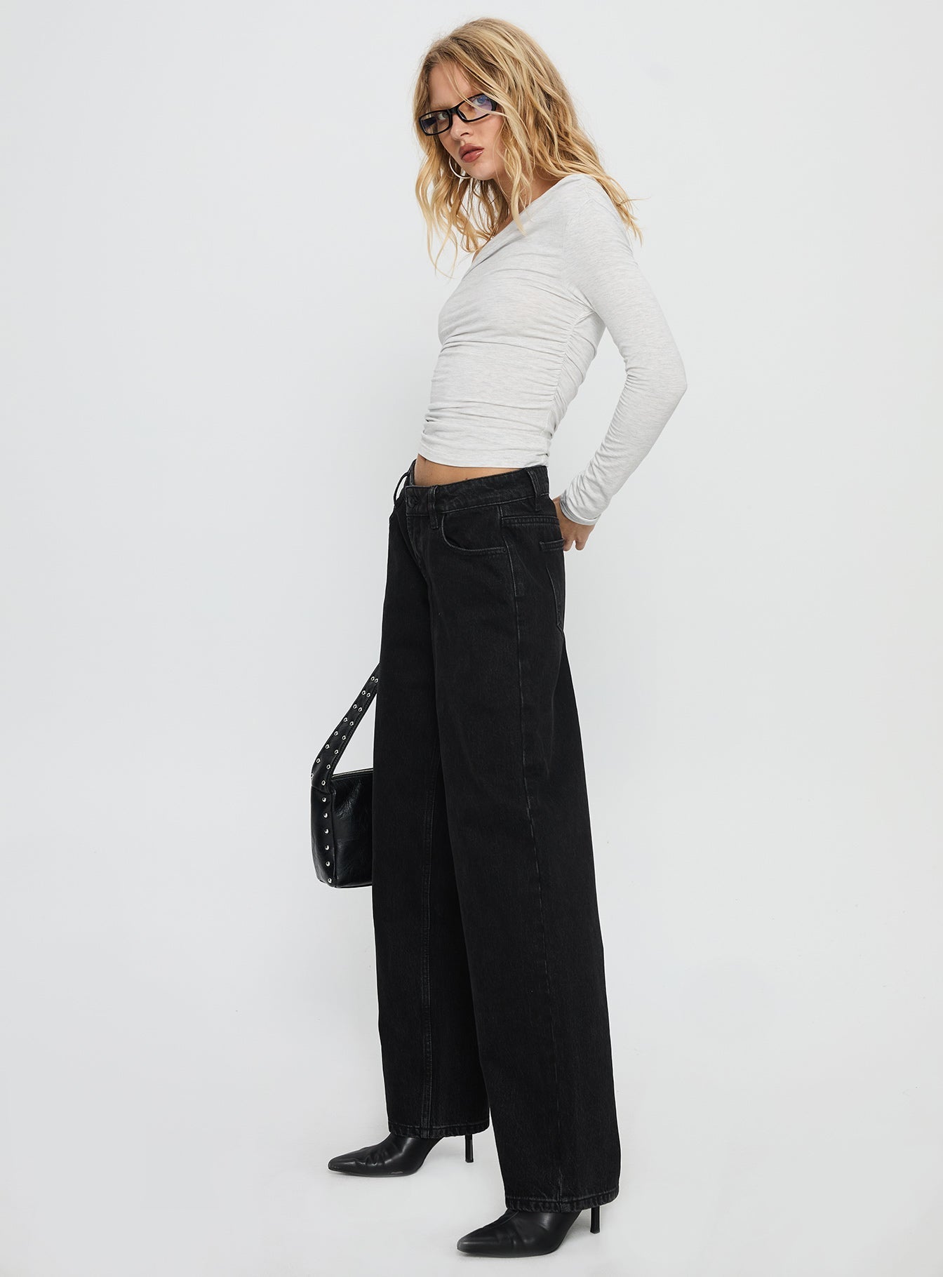 Ellanor Low Rise Straight Leg Jeans Washed Black Petite