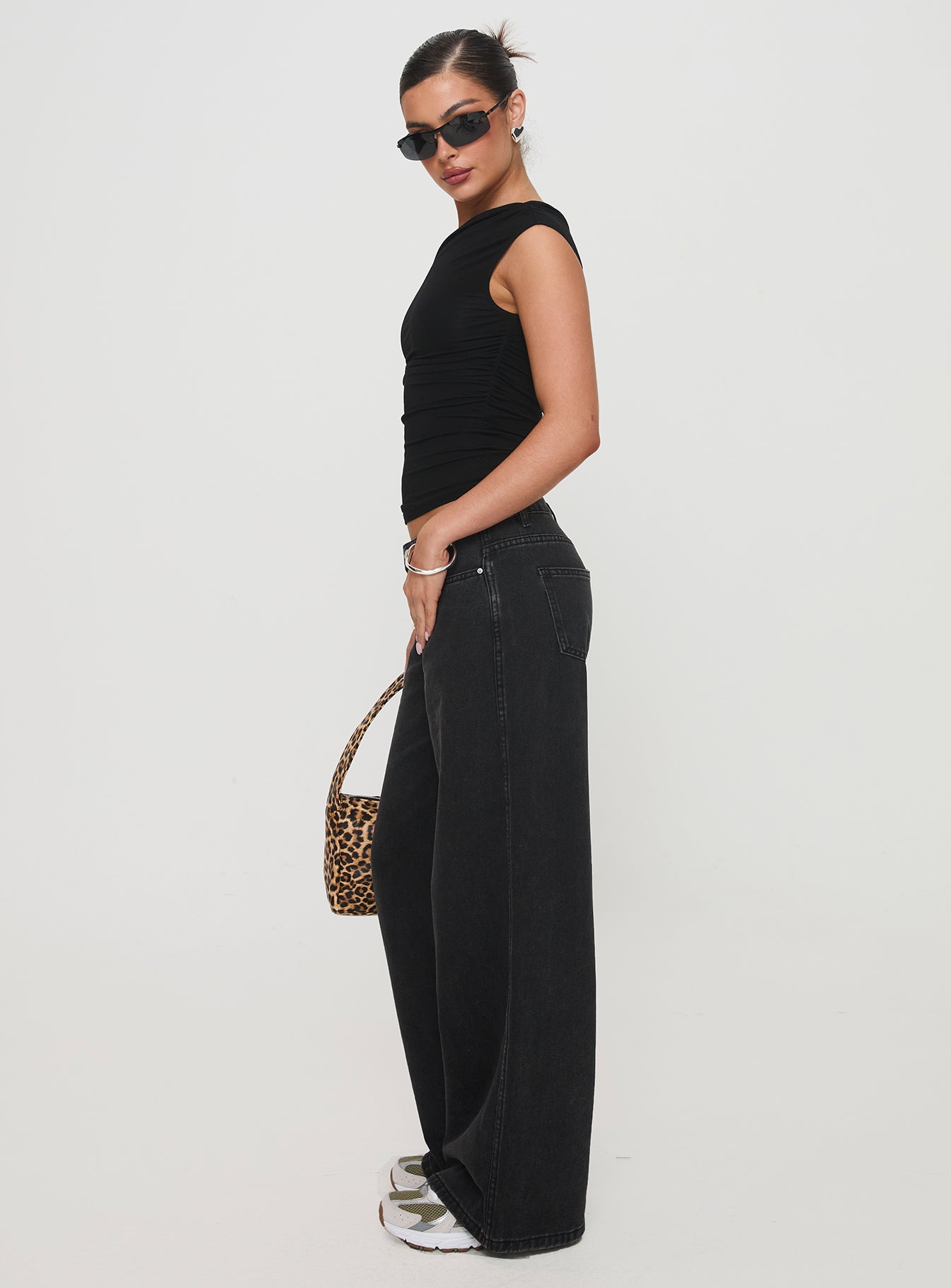 Ramos Low Rise Wide Leg Jeans Washed Black Petite
