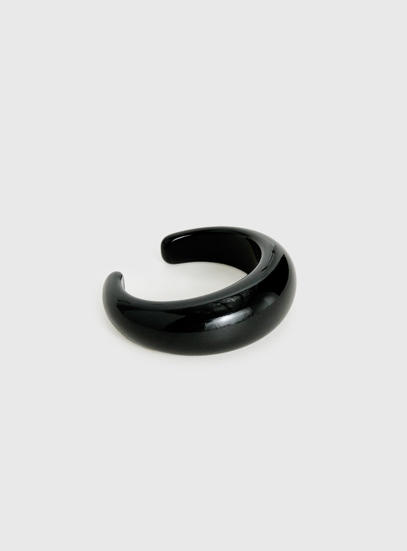 Keera Resin Cuff Black