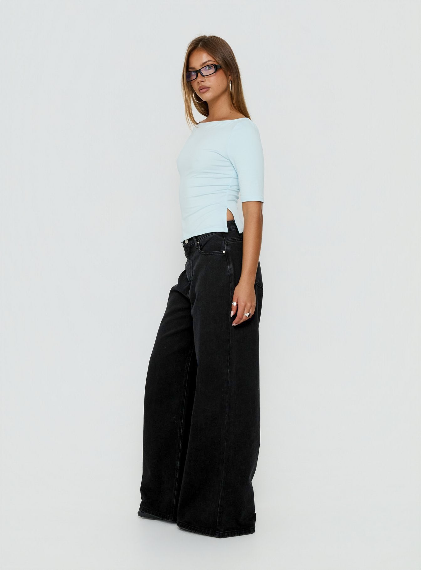 Naylor Mid Rise Wide Leg Jeans Washed Black Denim Petite