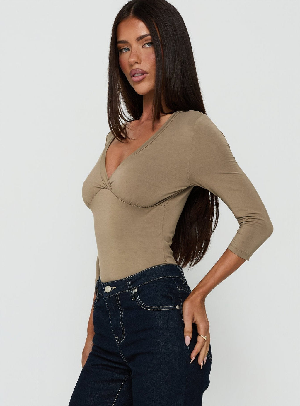 Adenn 3/4 Sleeve V Neck Bodysuit Taupe