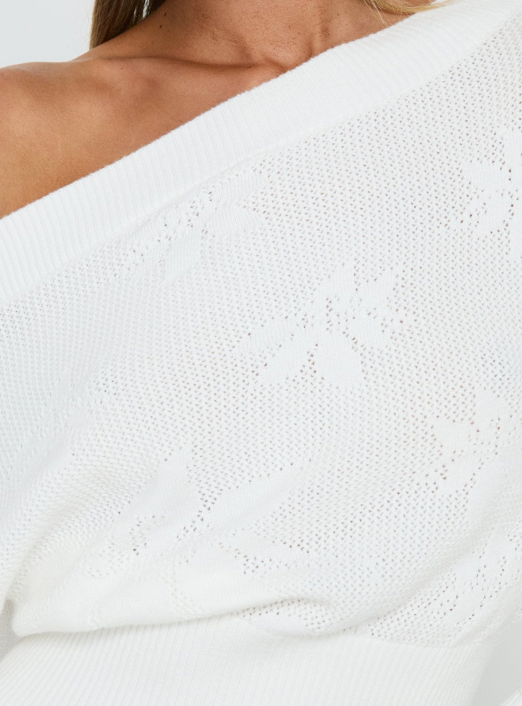 Lalola Asymmetrical Knit Jumper White