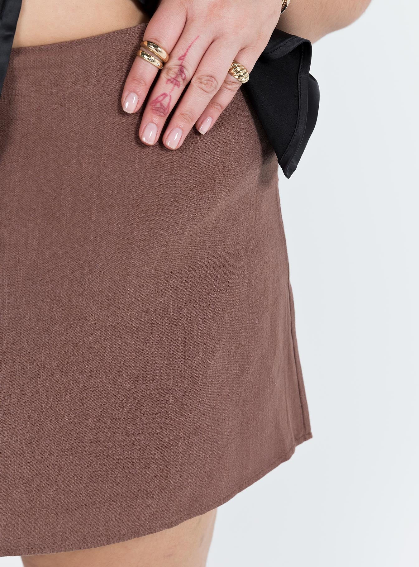 Selby Mini Skirt Brown Curve