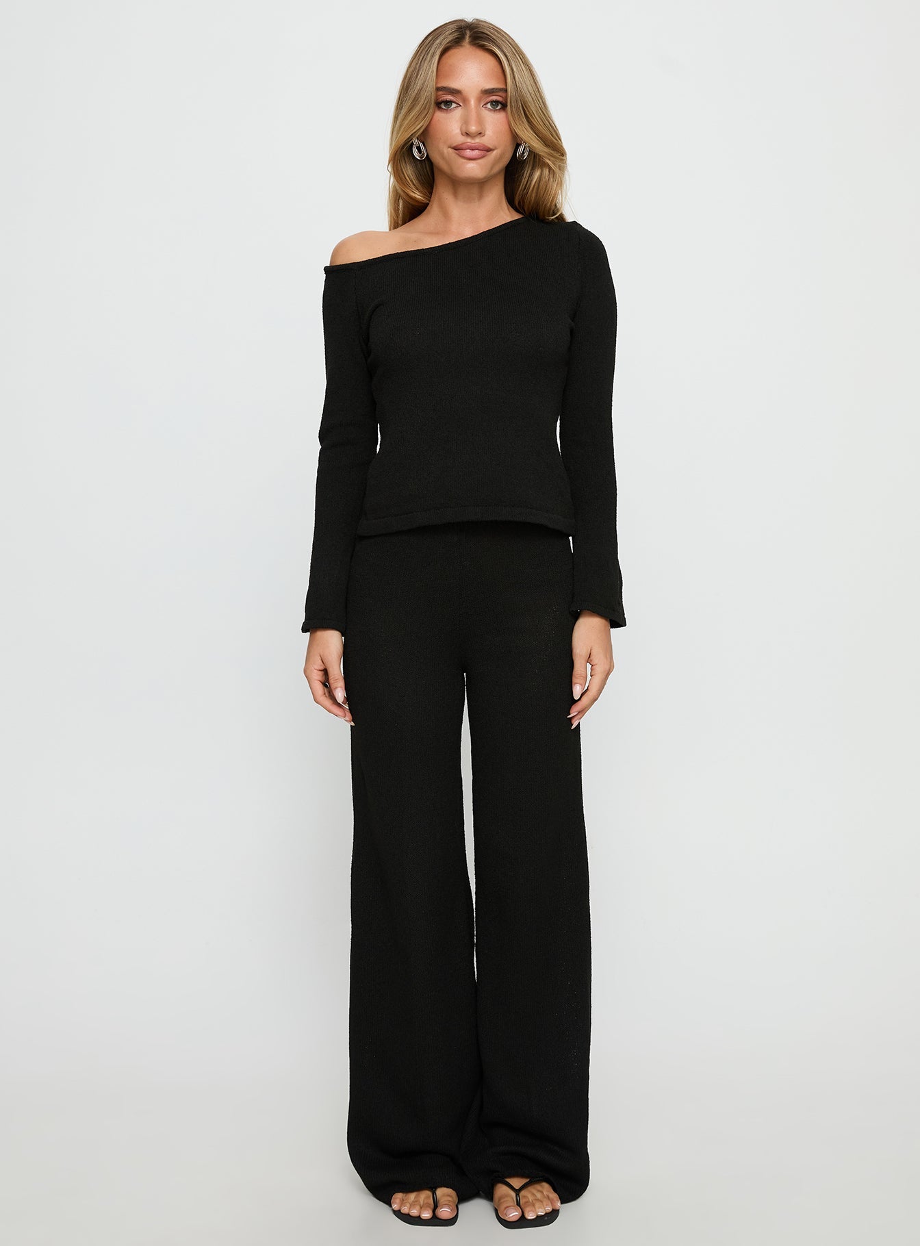 Jaede Off Shoulder Knit Sweater Black