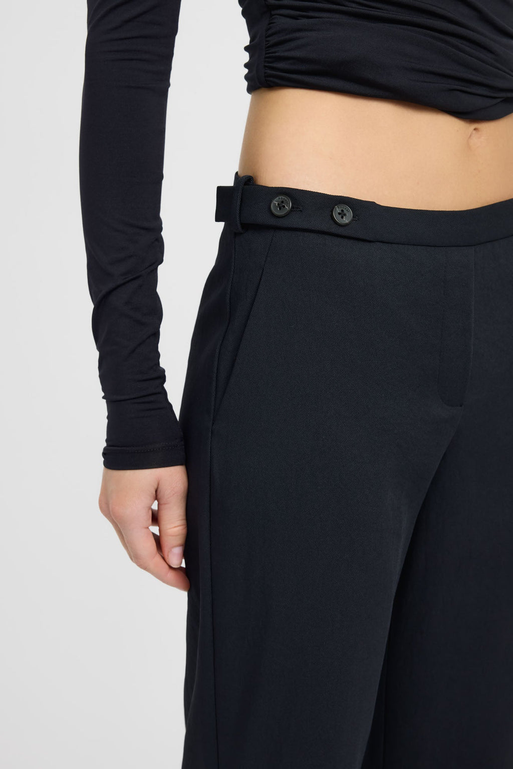 Ariel Button Tab Pant