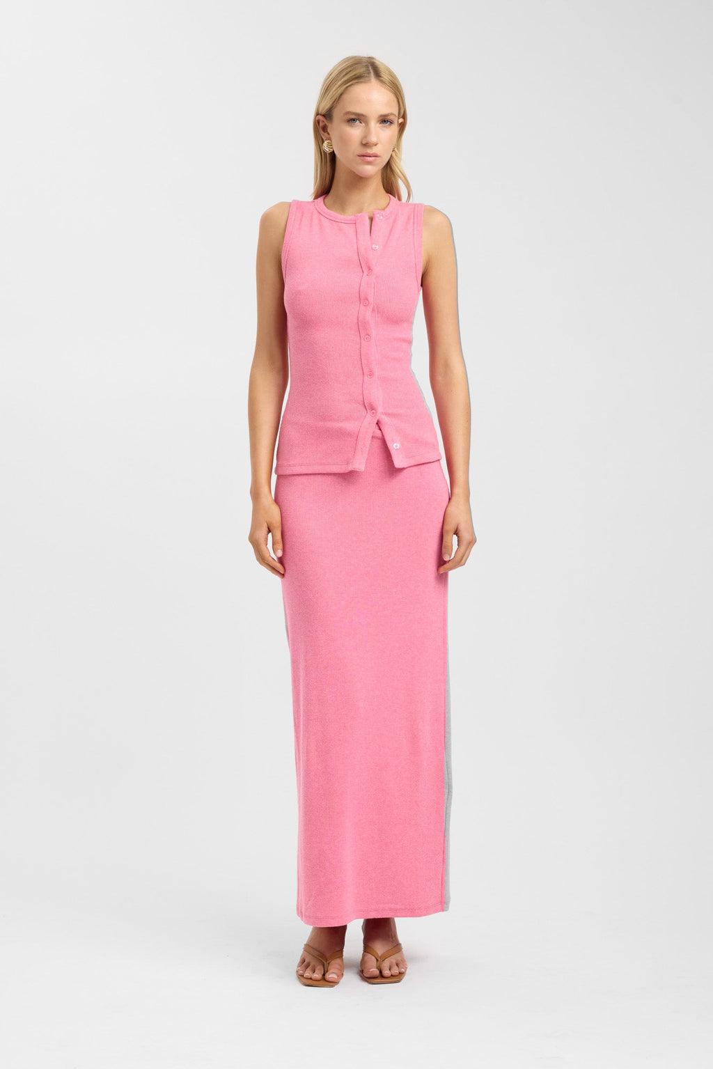 Bec Button Tank