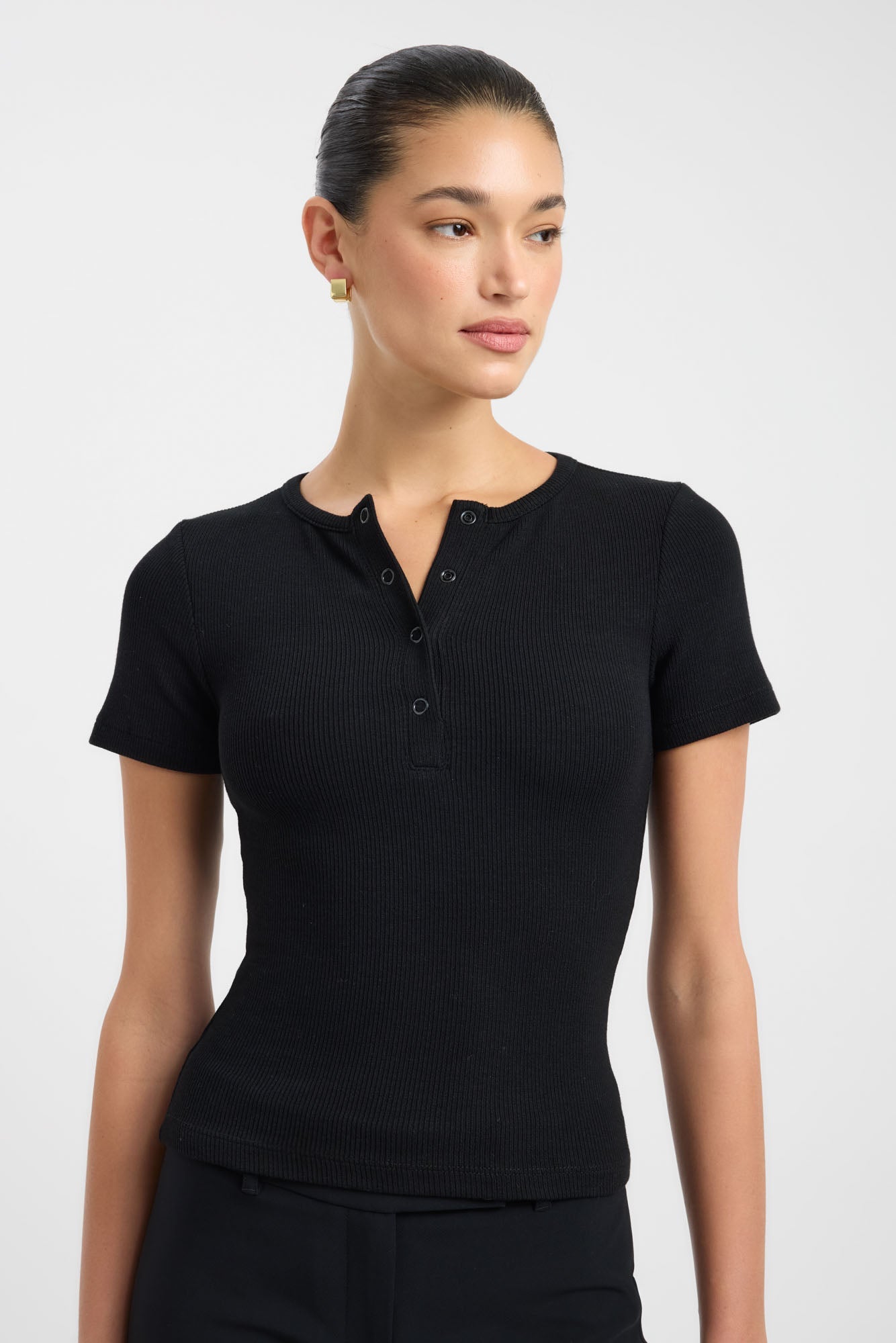 Atlas Snap Baby Tee