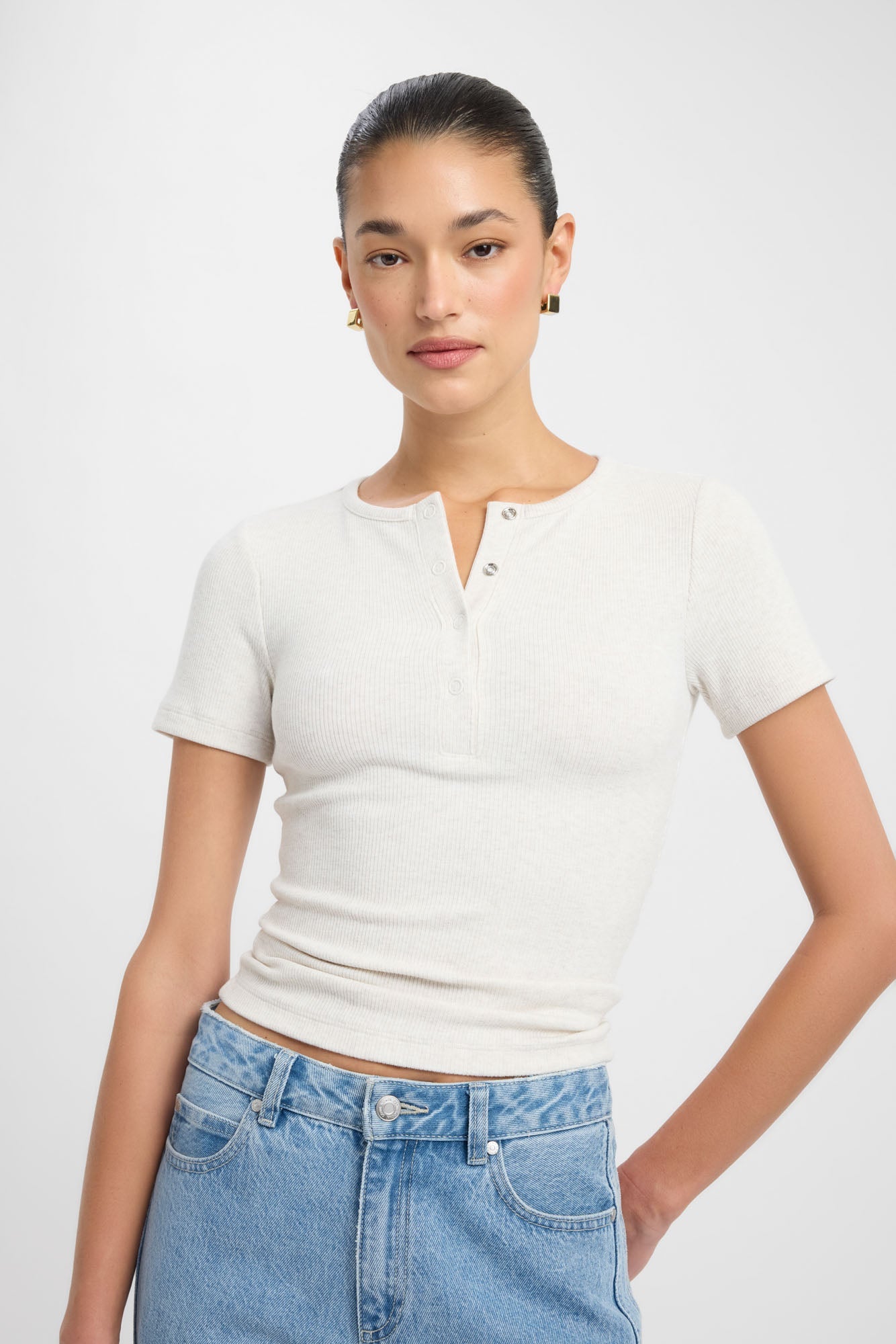 Atlas Snap Baby Tee