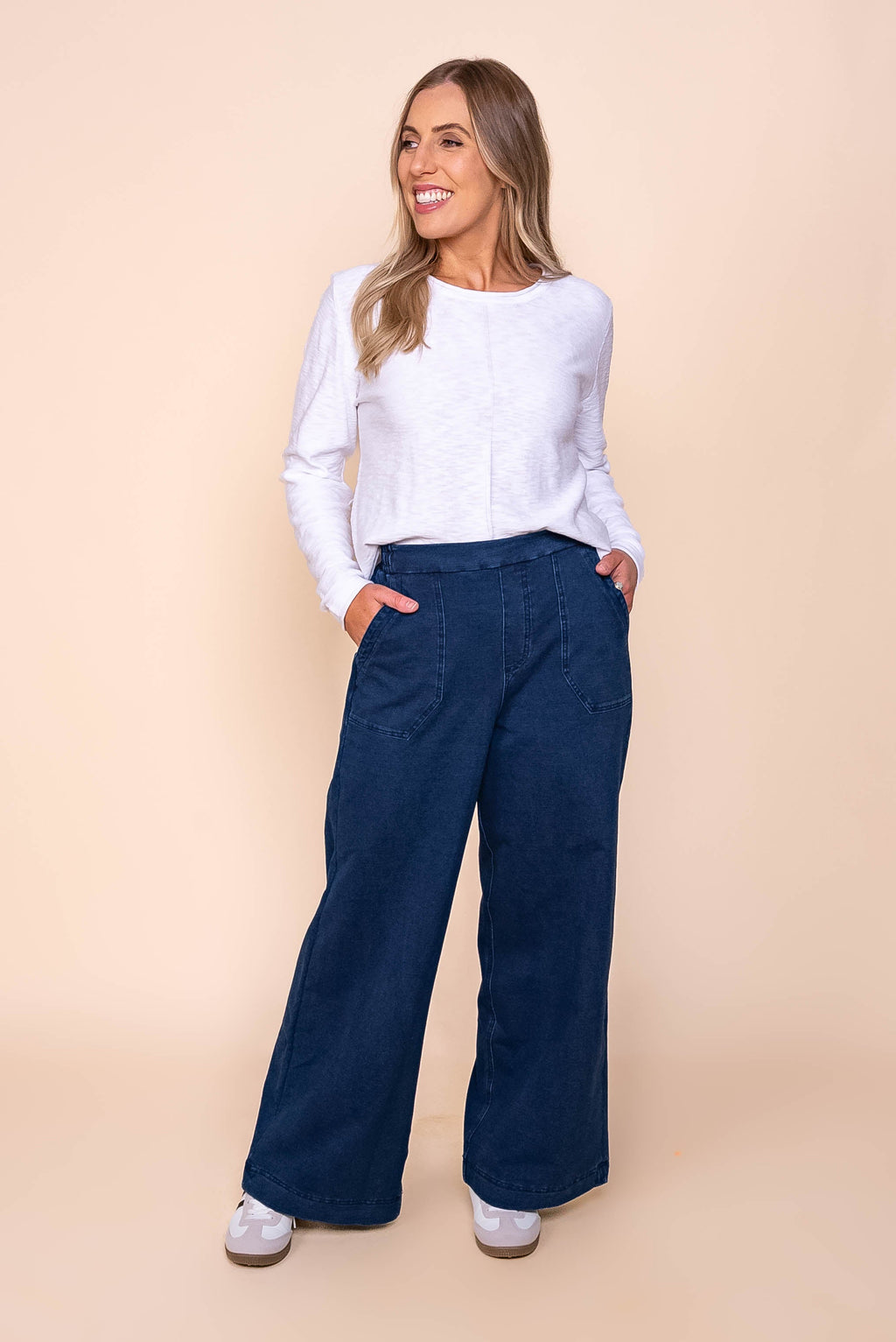 Refaeli Stretch Denim Pants in Dark Blue