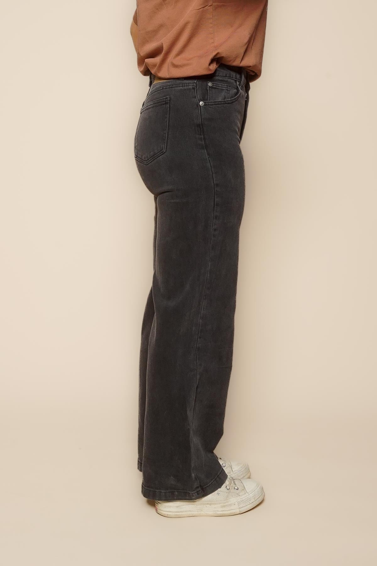 Jacqui Wide Leg Jeans in Washed Black - All About Eve