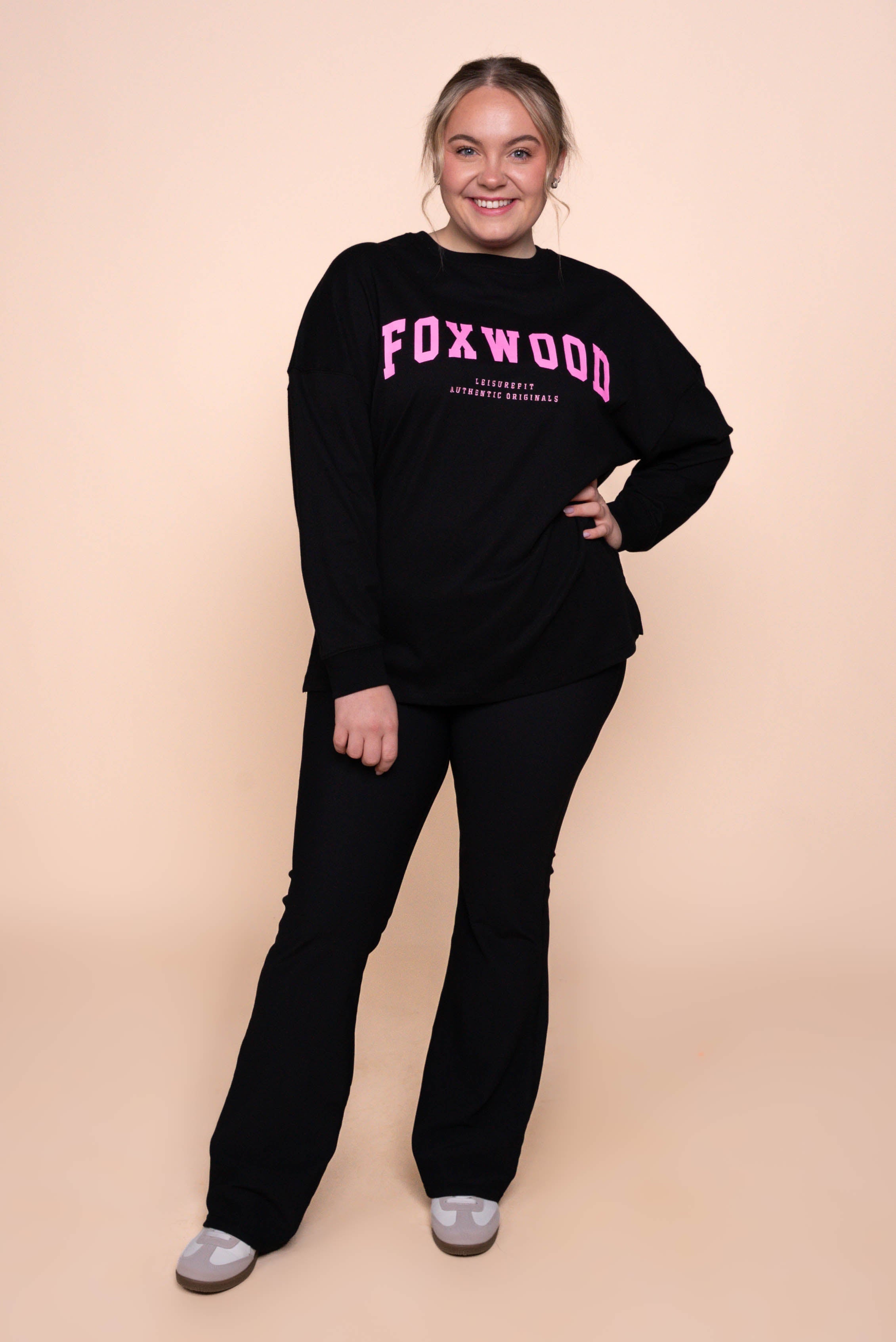 Interval Long Sleeve Top in Black/Neon Pink - Foxwood