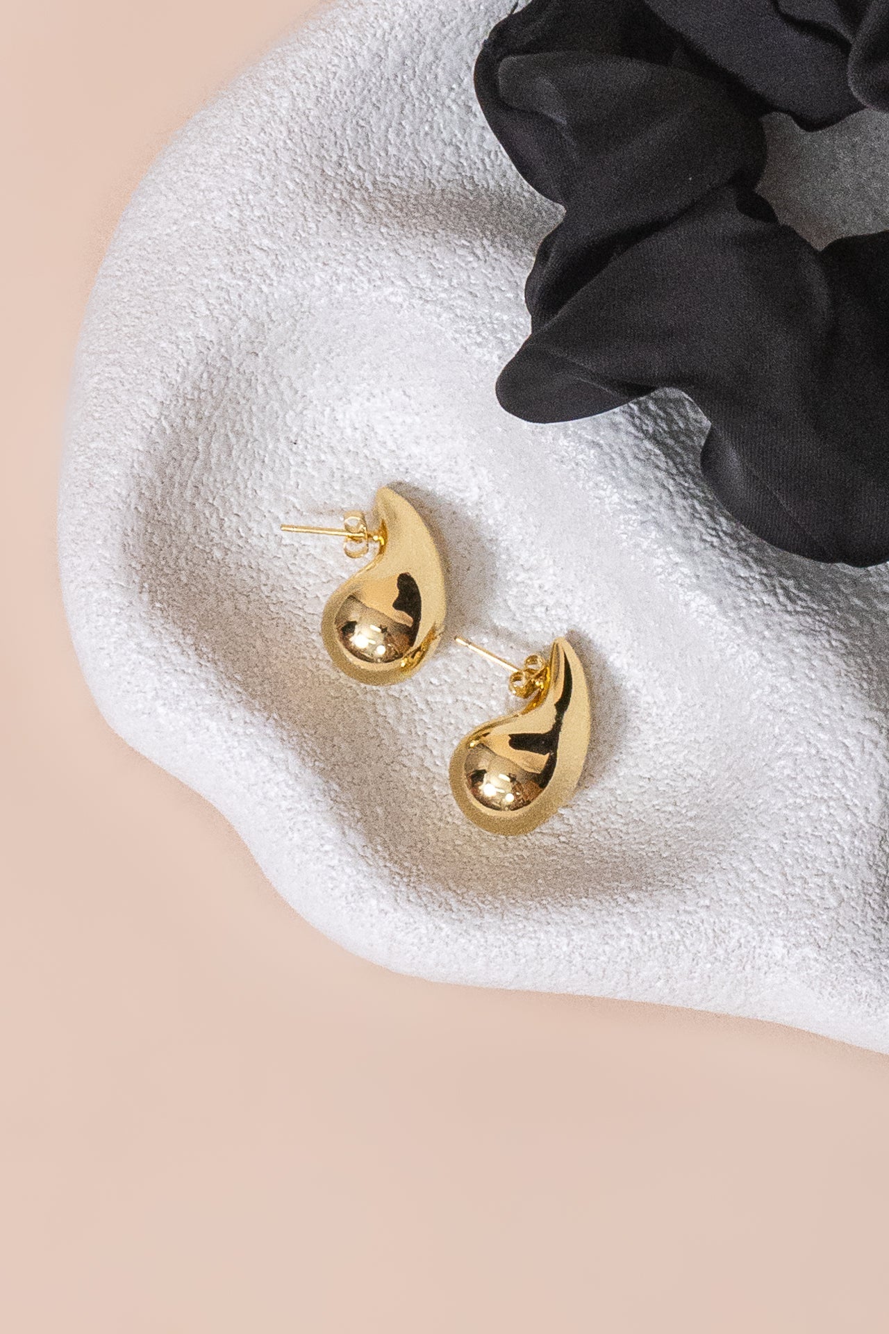 Suzie Teardrop Earrings in Gold Tone