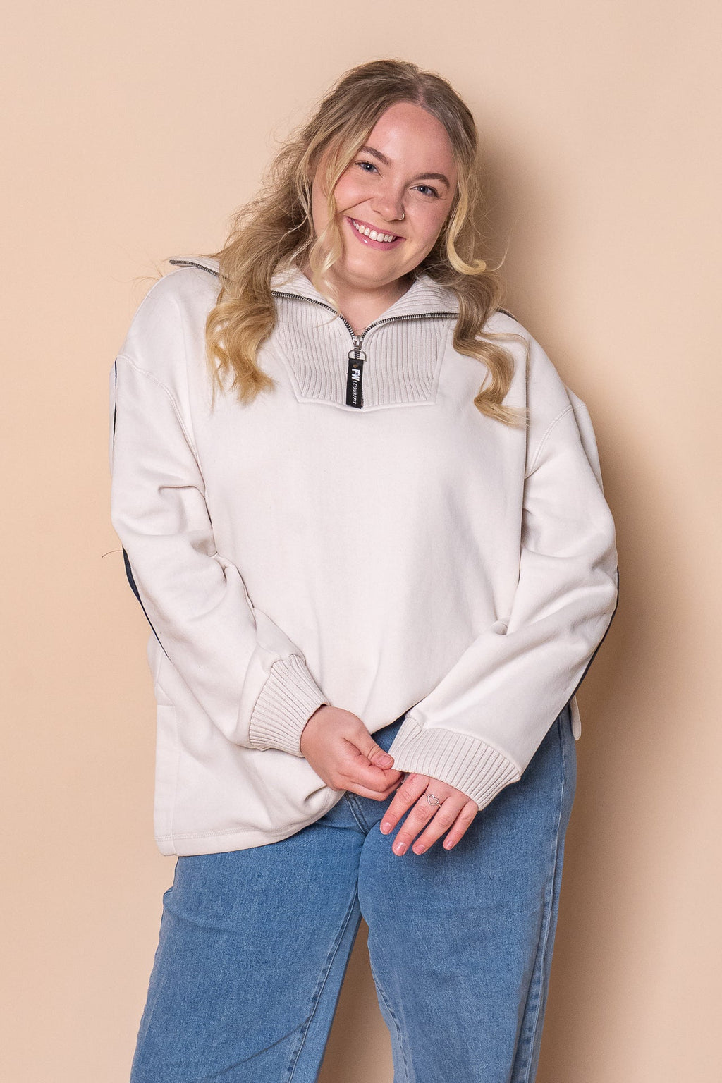 Knit Collar Crew in Bone - Foxwood