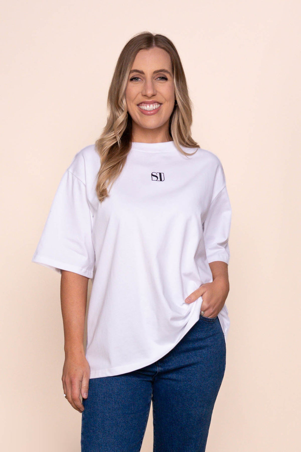 Silent Luxe Tee in White - Silent Theory
