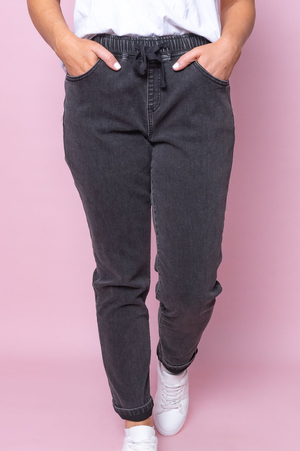 Juliette Joggers in Washed Black - Foxwood