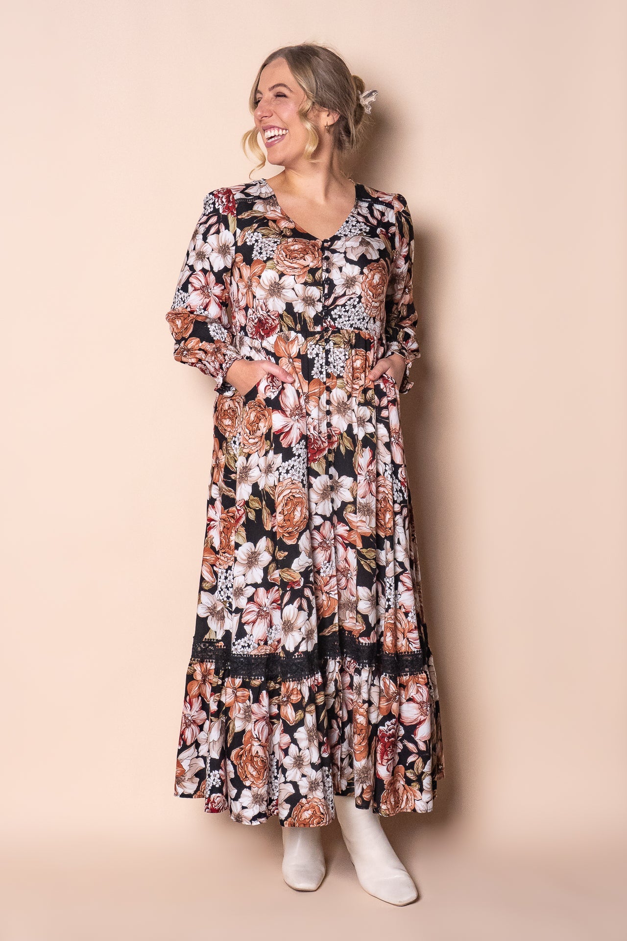 Arabella Maxi Dress in Black Multi
