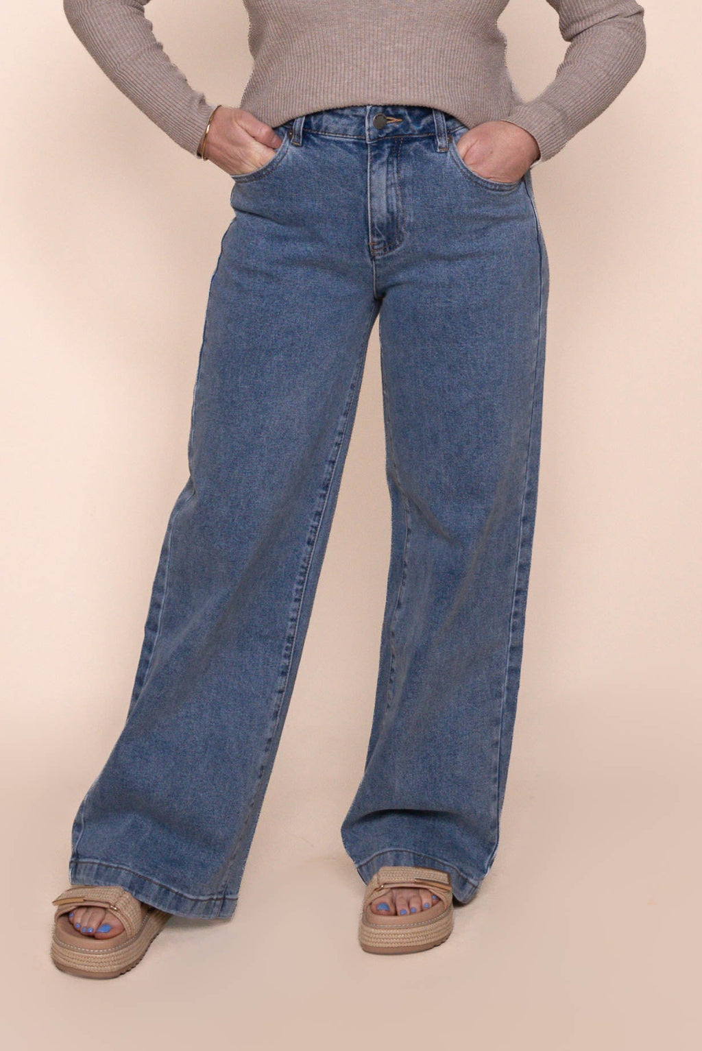 Jacqui Wide Leg Petite Jeans in Light Blue - All About Eve