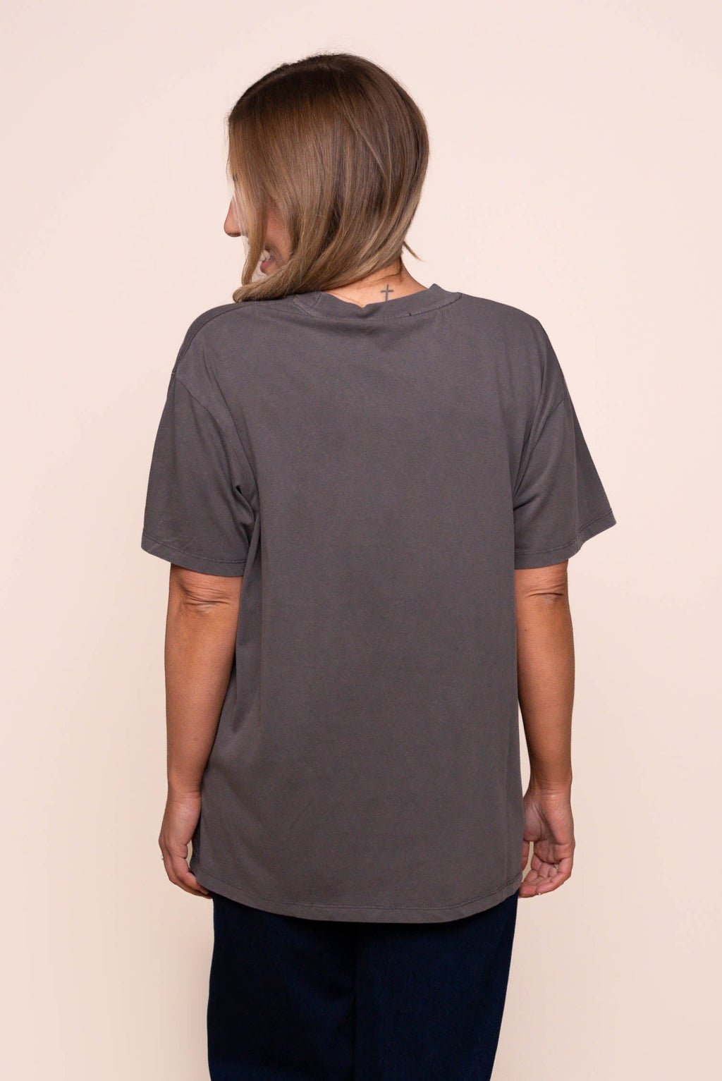 Nashville Relaxed Tee in Charcoal - All About Eve