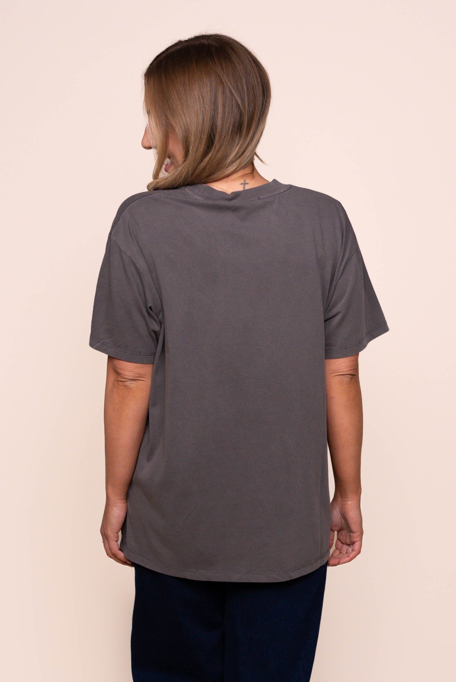 Nashville Relaxed Tee in Charcoal - All About Eve