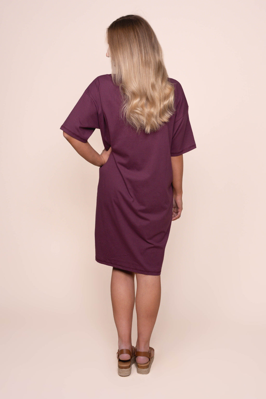Intention Contrast Tee Dress in Plum - Foxwood