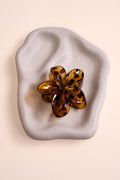 Hibiscus Hairclip in Tort - All About Eve