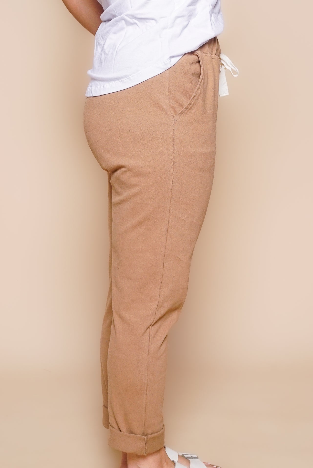 Monday Pants in Toasted Coconut - Foxwood