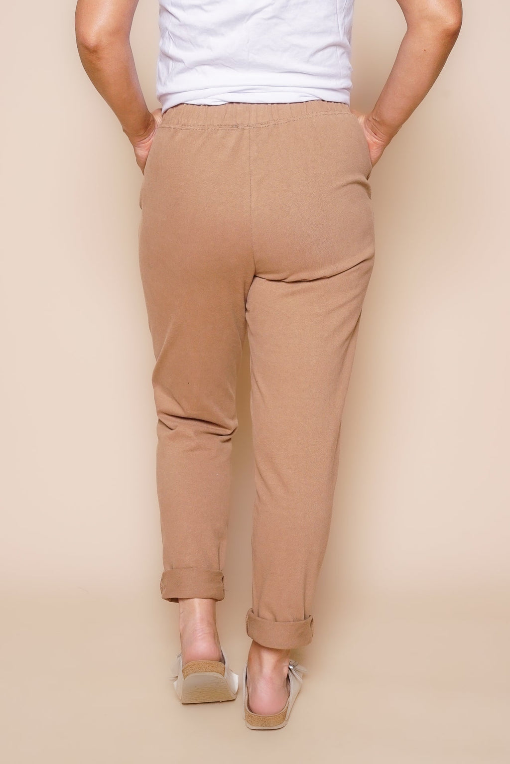 Monday Pants in Toasted Coconut - Foxwood