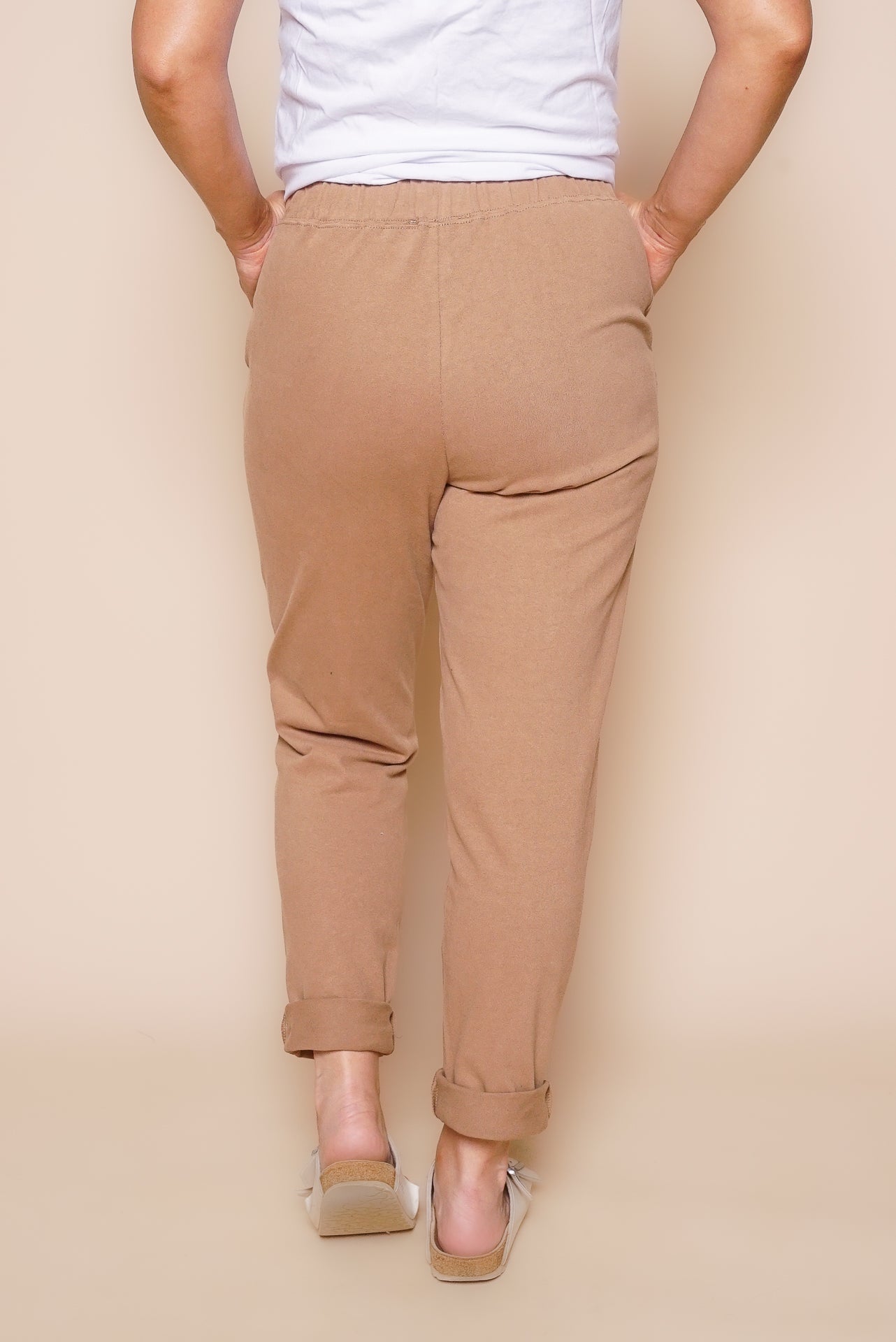 Monday Pants in Toasted Coconut - Foxwood