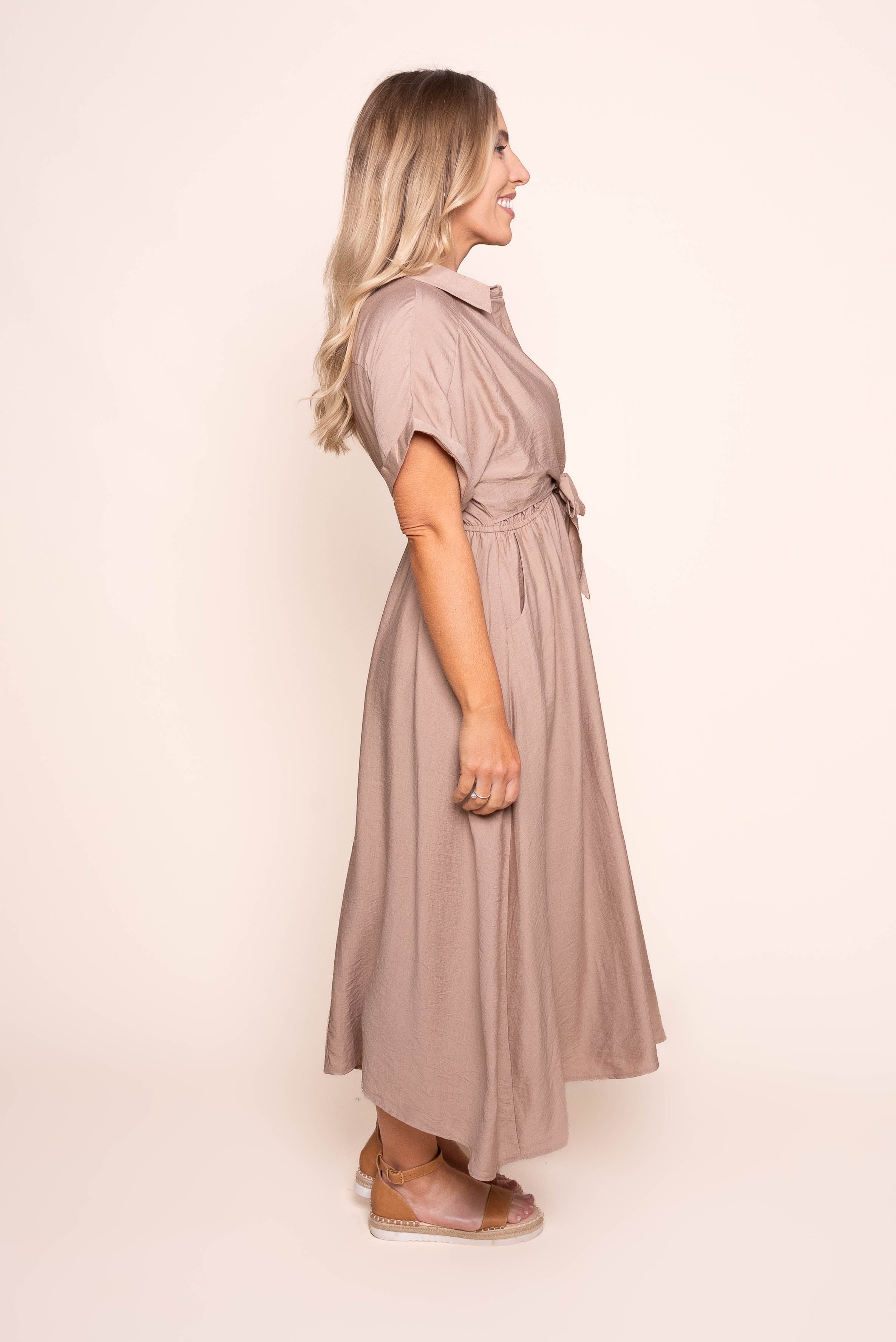 Eleanora Shirt Midi Dress in Taupe
