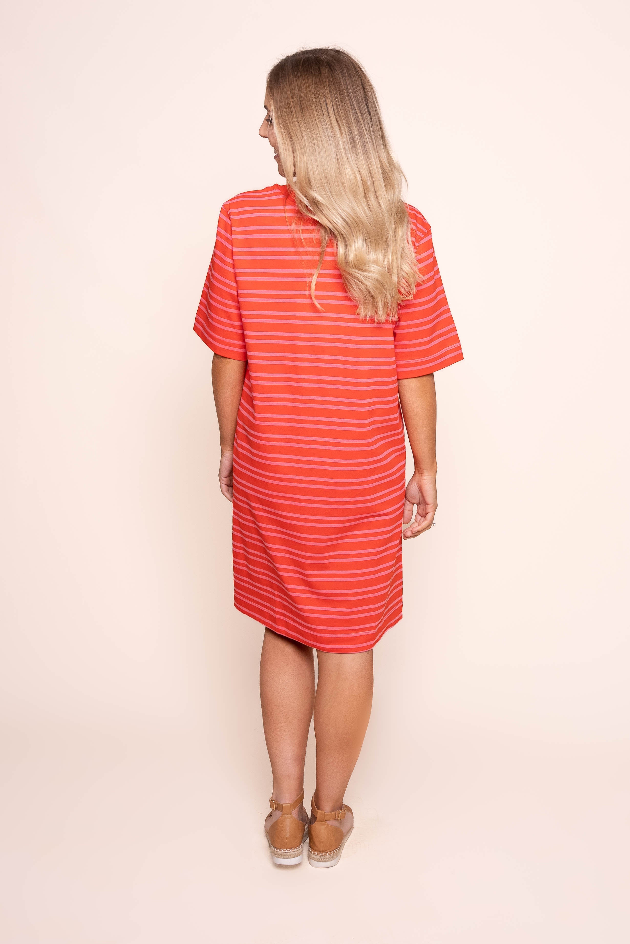 Rouge Tee Dress in Tangelo/Pink Stripe - Elm