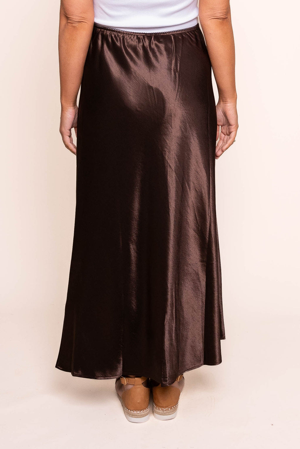 Rilla Satin Midi Skirt in Chocolate