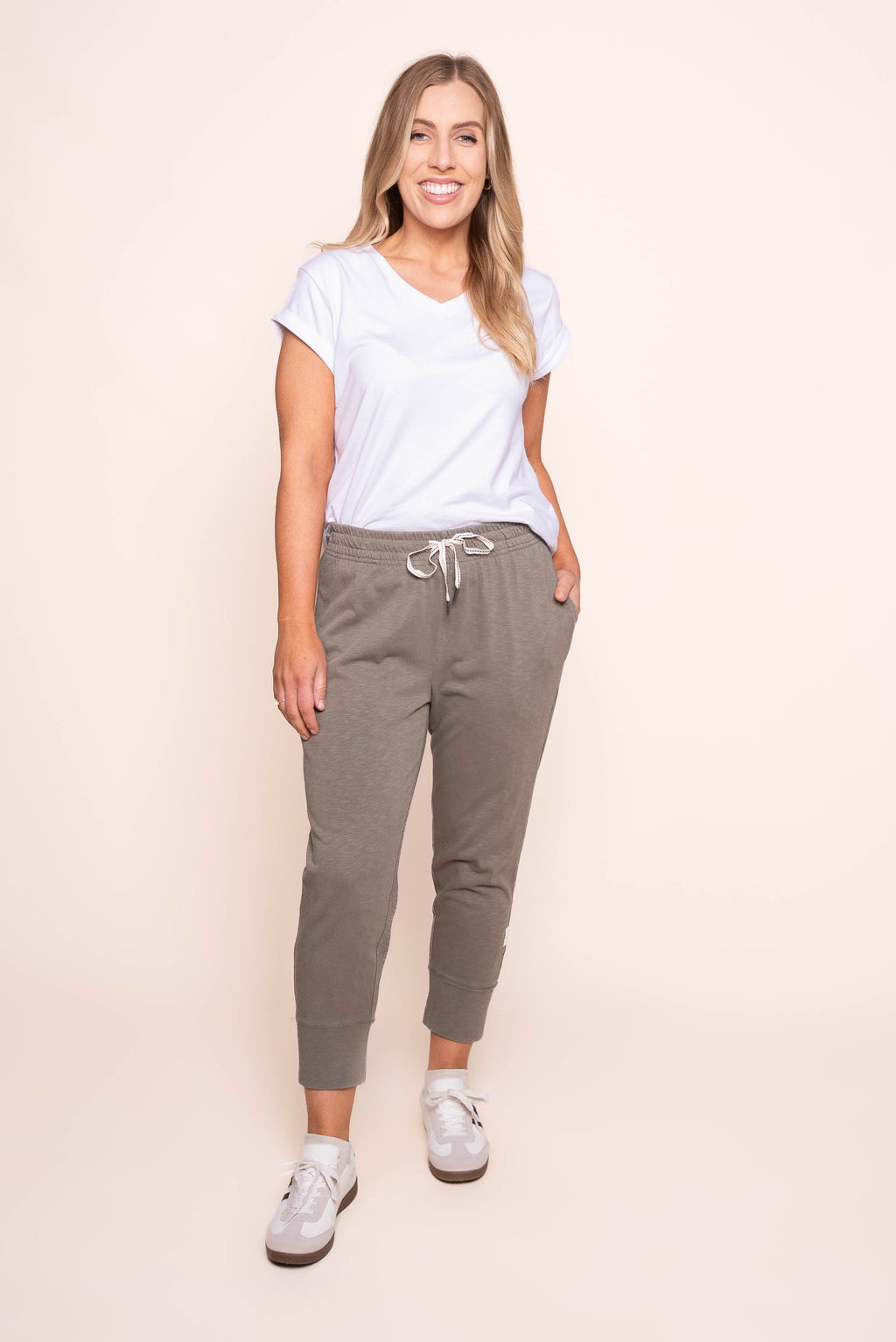 Brunch Pants in Khaki - Elm