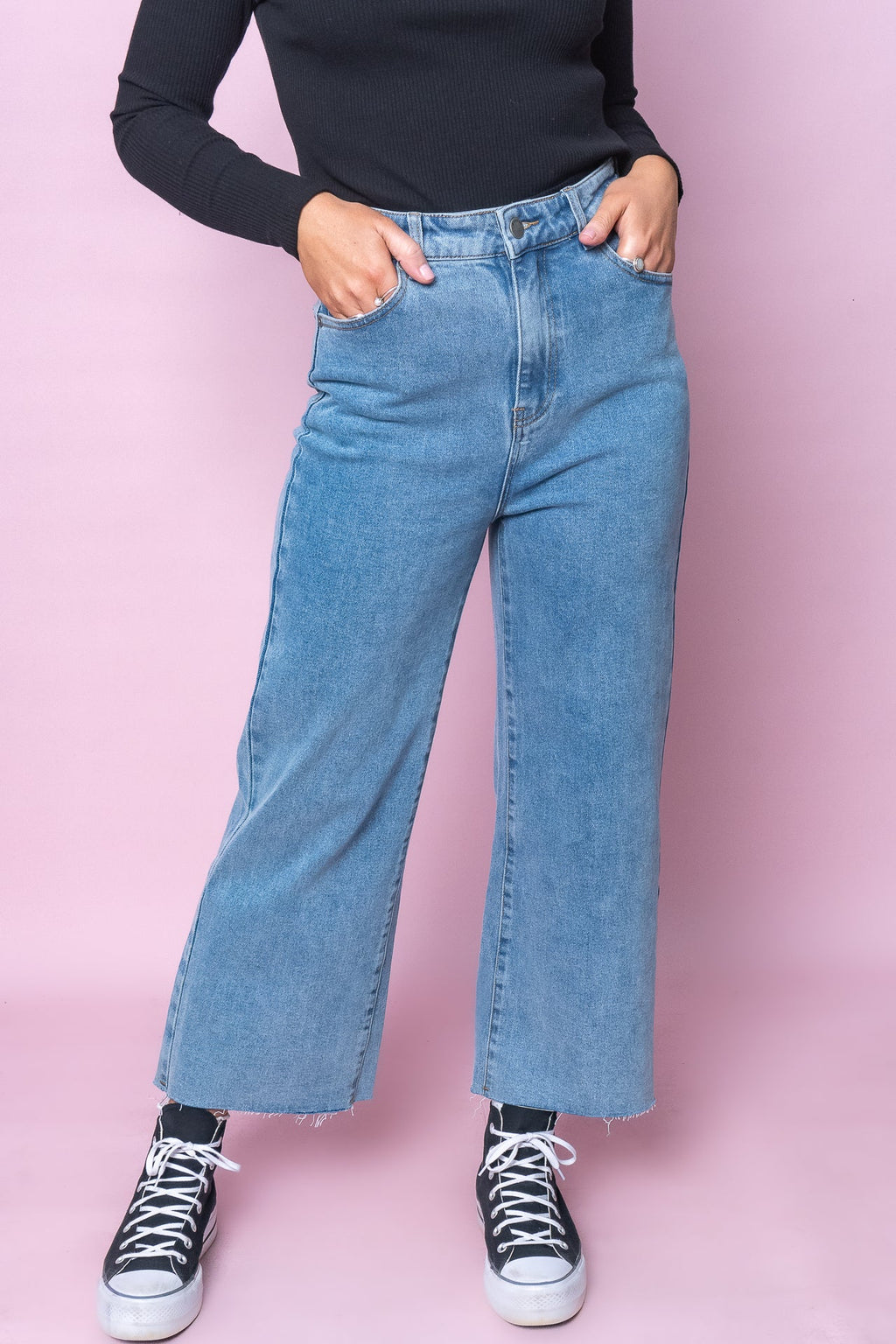 Charlie High Rise Wide Leg Heritage Jeans in Denim - All About Eve