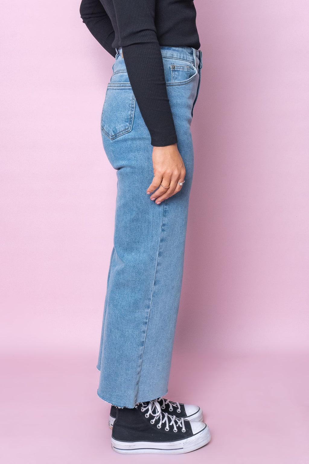 Charlie High Rise Wide Leg Heritage Jeans in Denim - All About Eve