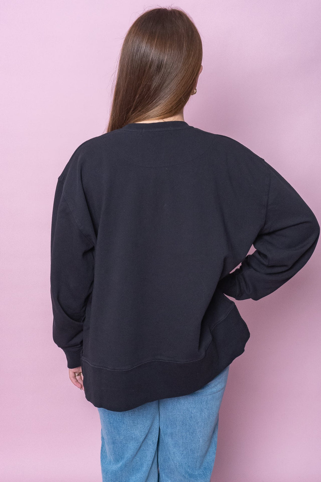 Effortless Crew in Black - Foxwood