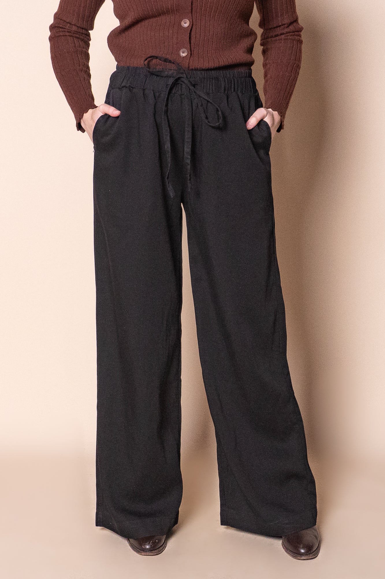 Toni Pants in Black