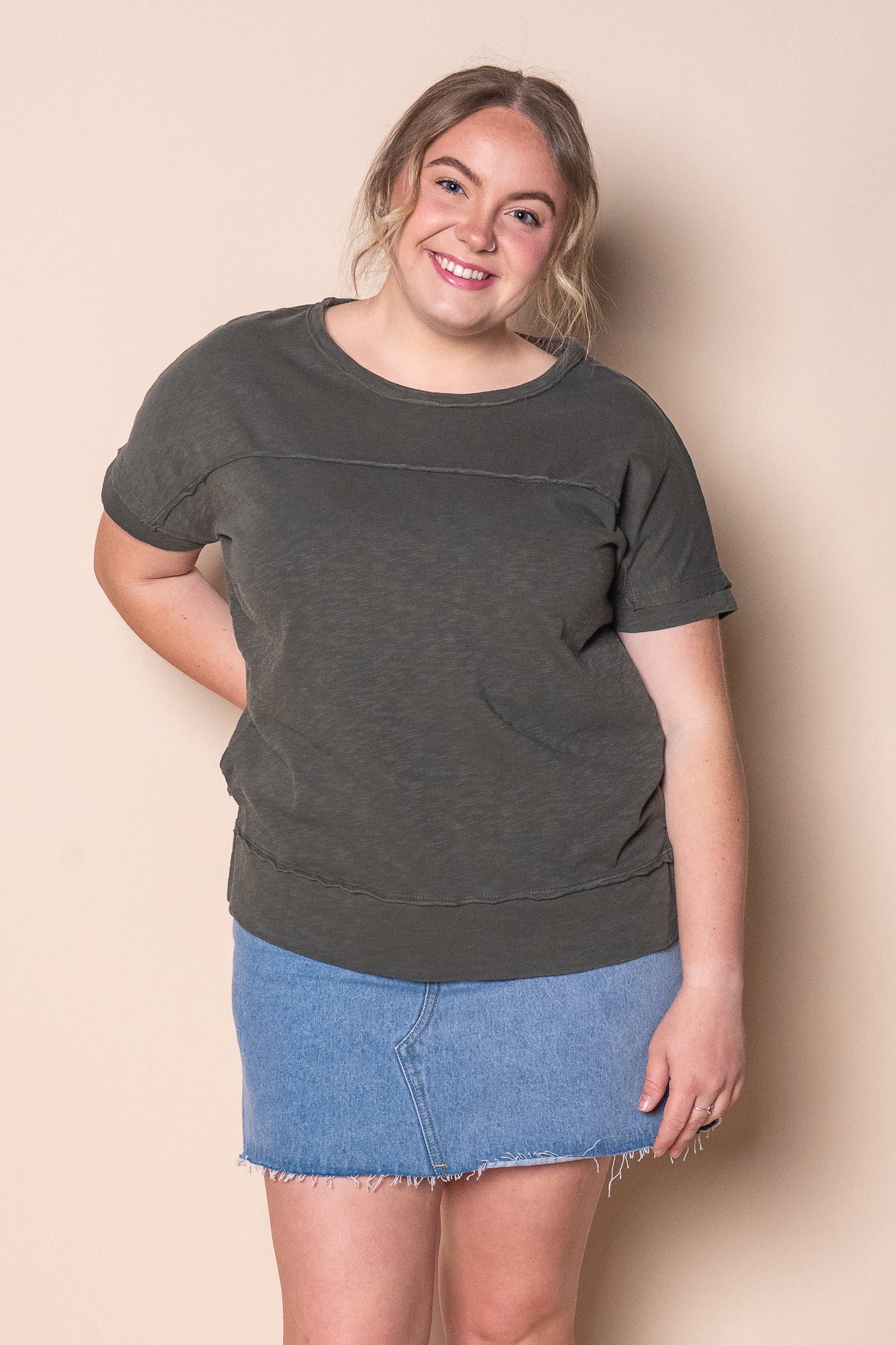 Allison Tee in Khaki - Foxwood