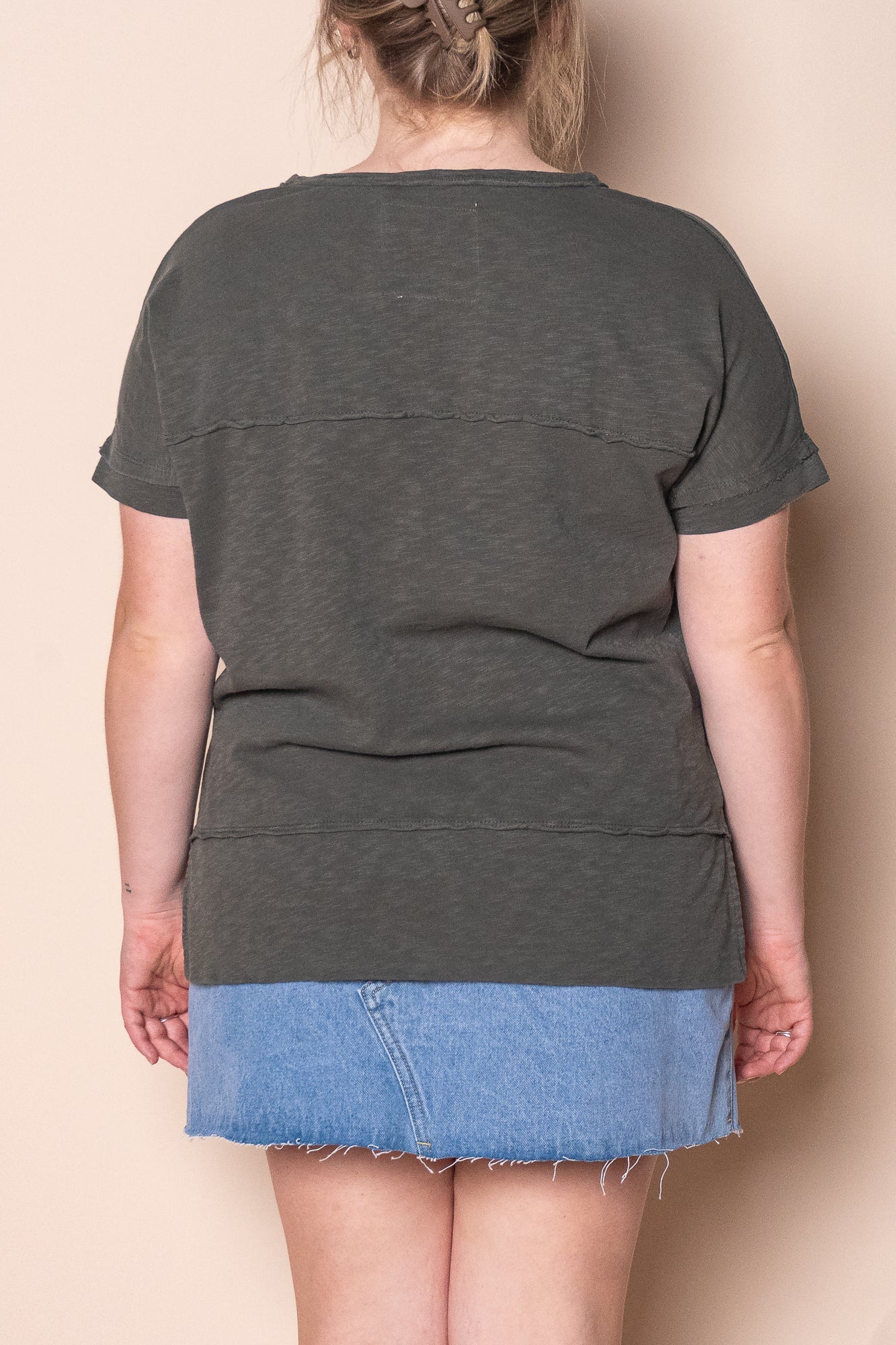 Allison Tee in Khaki - Foxwood