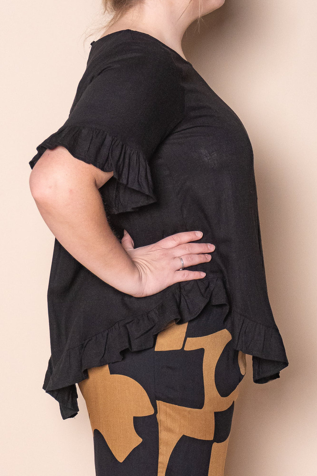 Billy Ruffle Top in Black