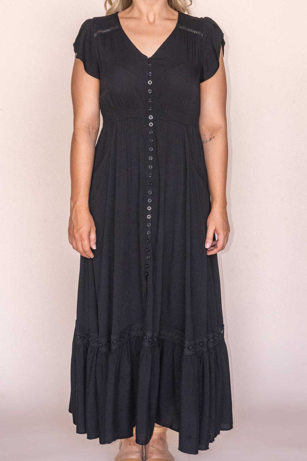 Fernie Maxi Dress in Black