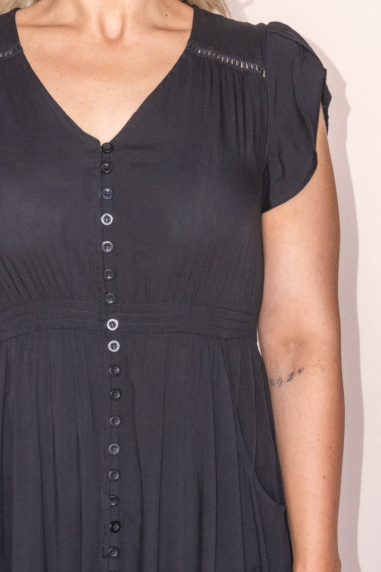 Fernie Maxi Dress in Black