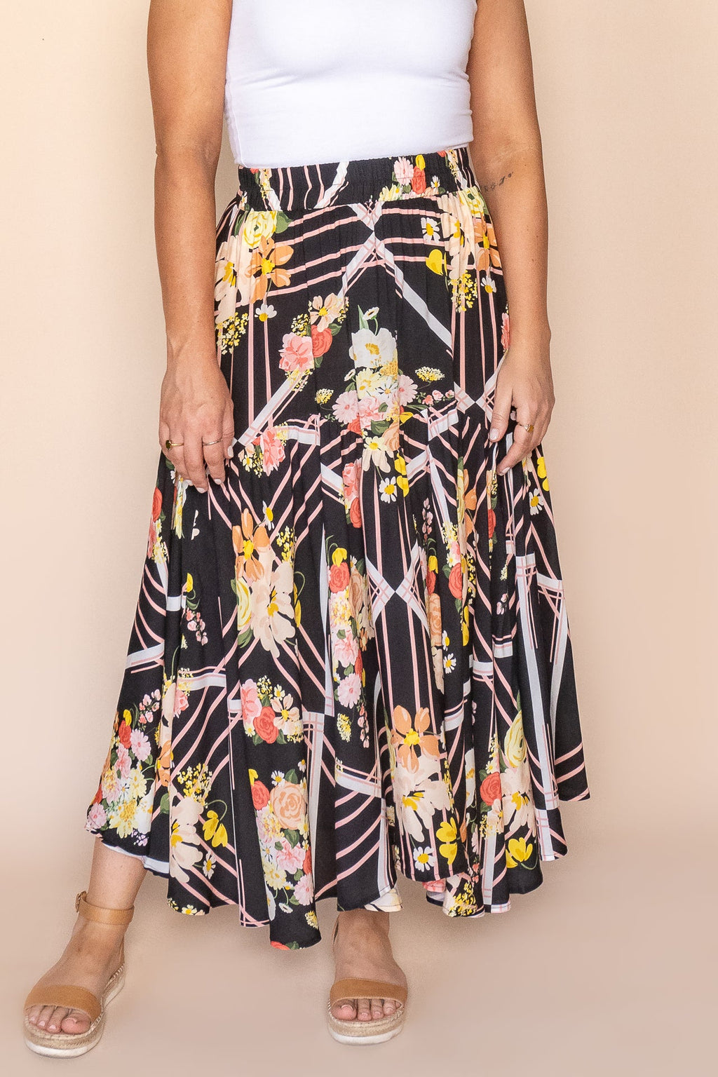 Florentina Midi Skirt in Black