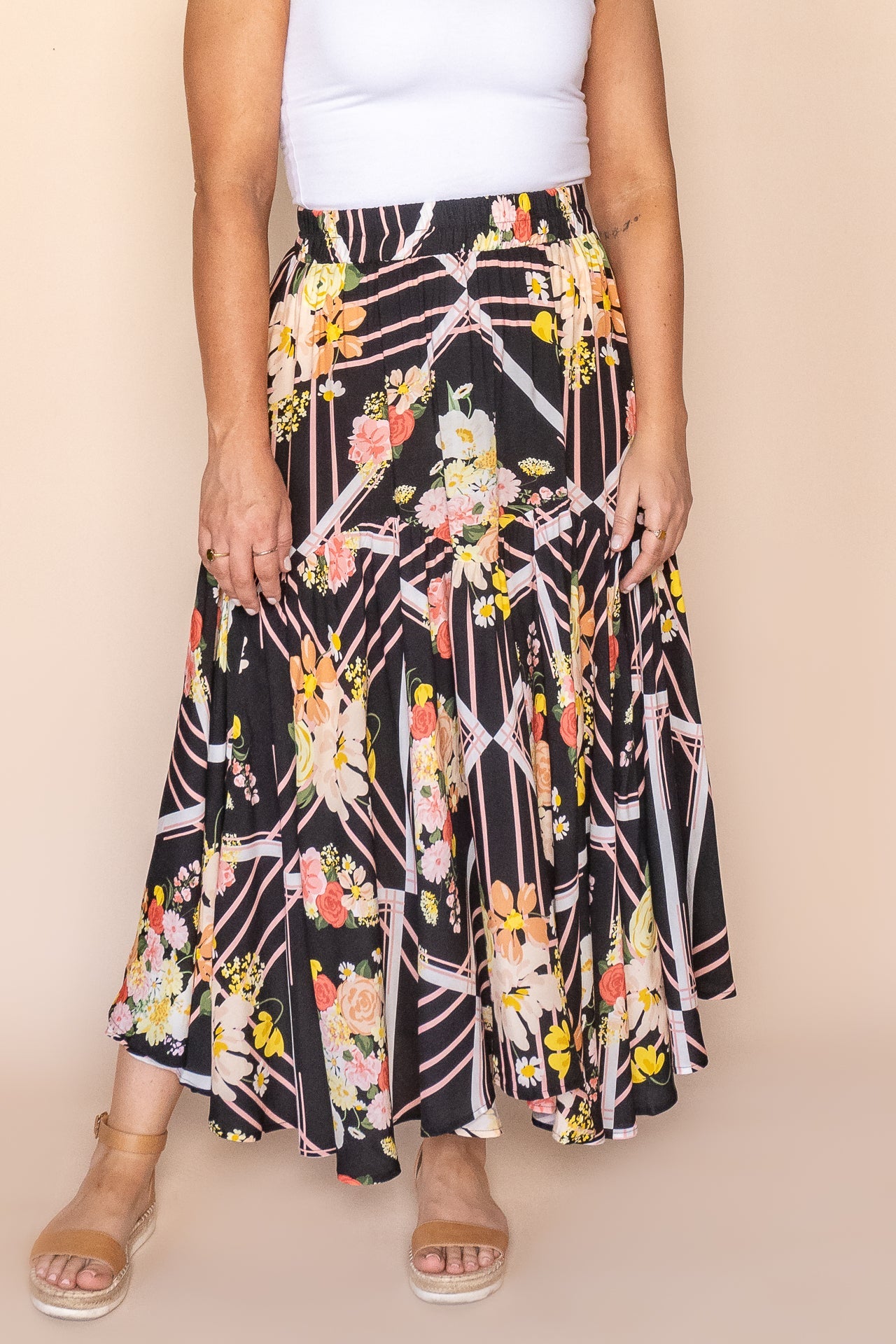 Florentina Midi Skirt in Black