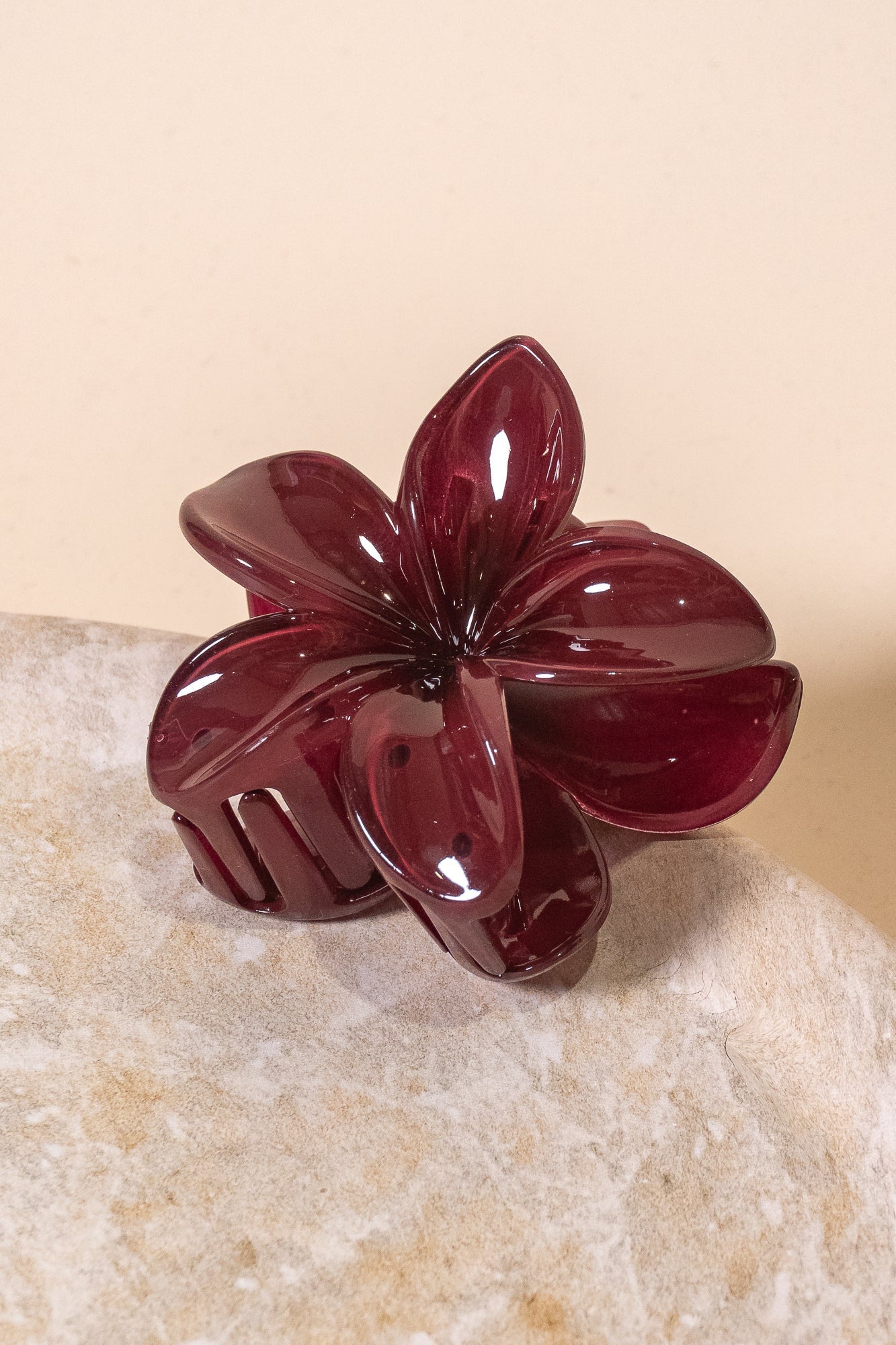 Ruby Hibiscus Hairclip in Port - All About Eve