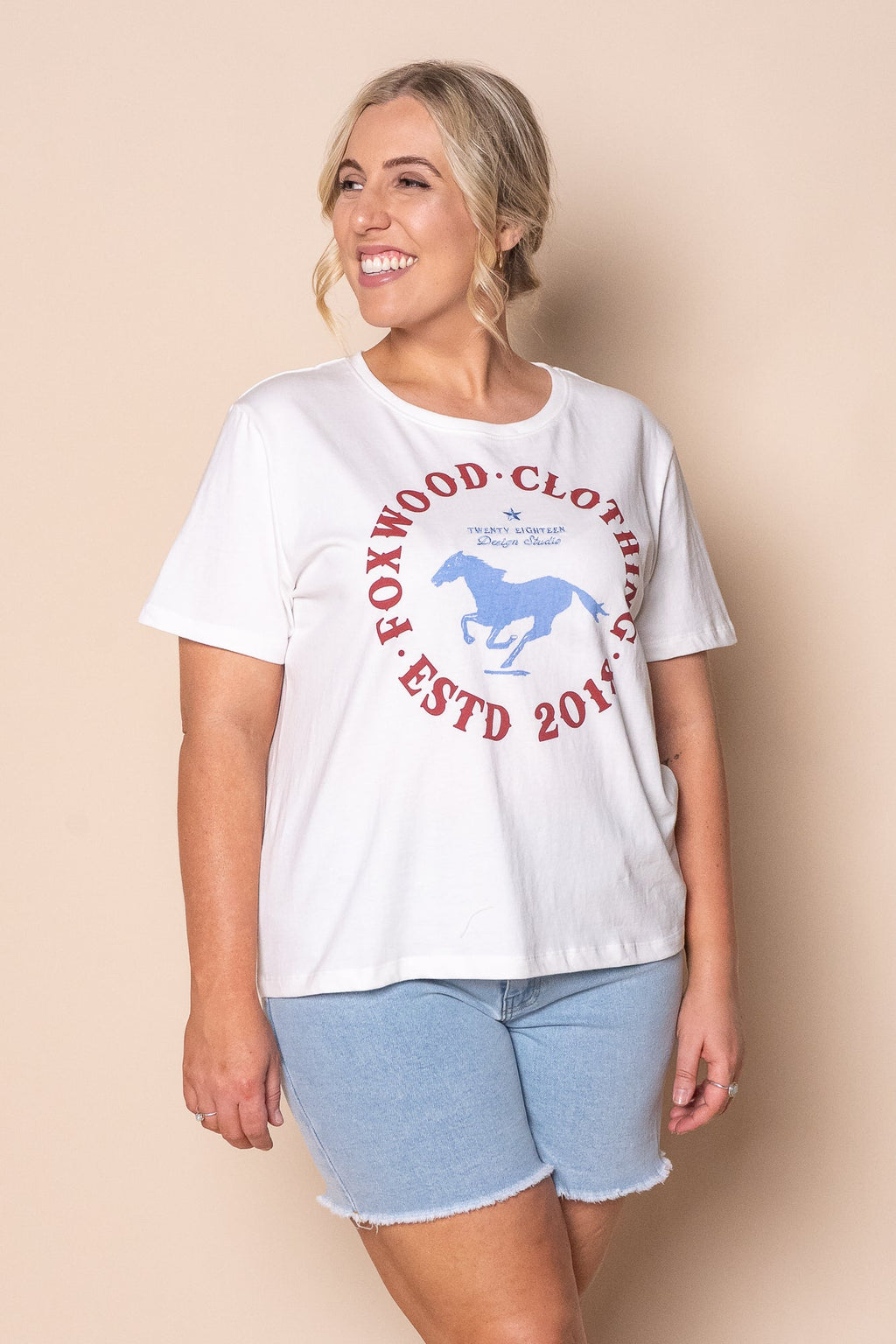 ESTD 2018 Tee in Vintage White - Foxwood