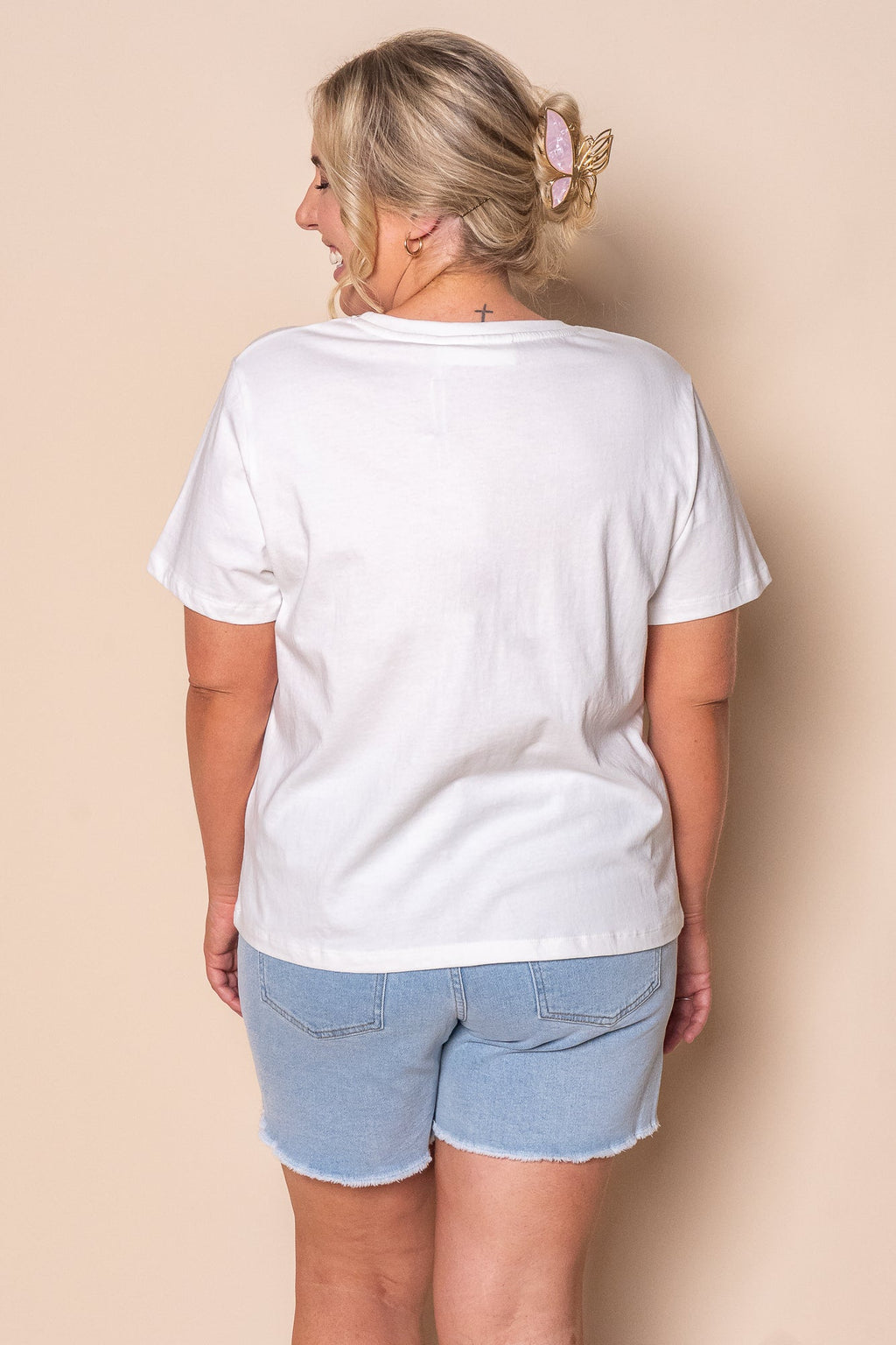 ESTD 2018 Tee in Vintage White - Foxwood