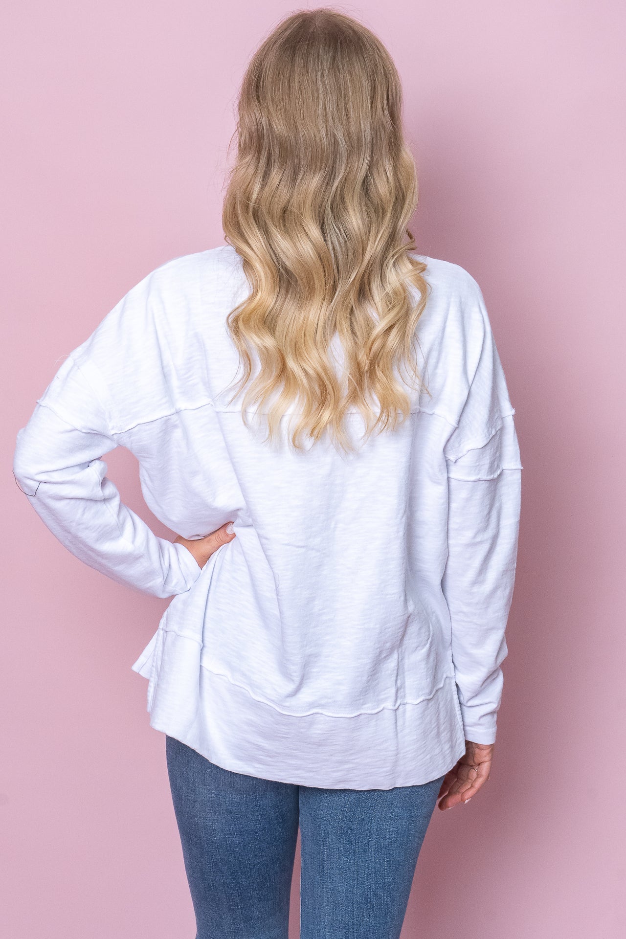Jayne Throw On Top in White - Foxwood