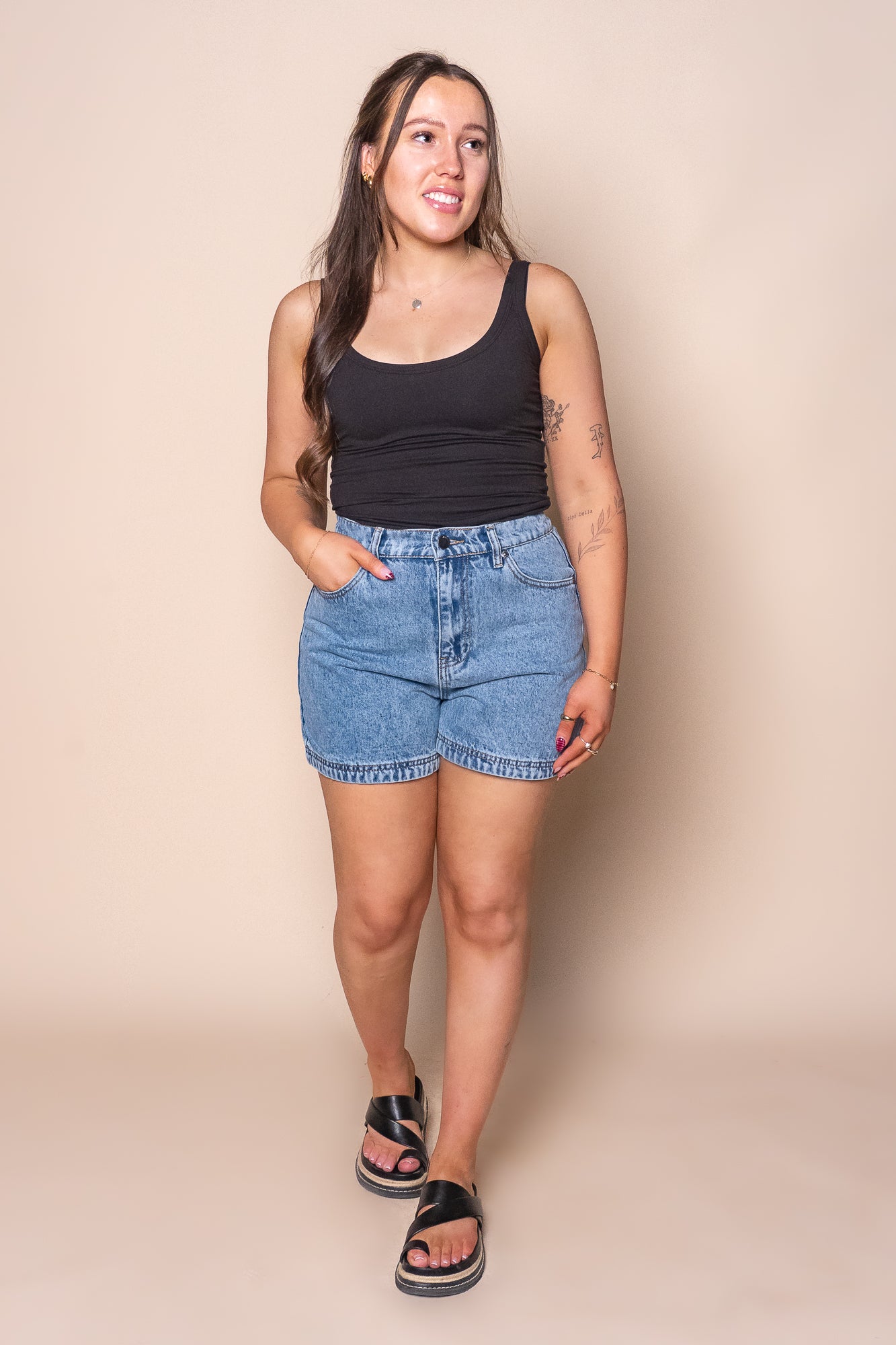 Josie Shorts in Light Blue - All About Eve