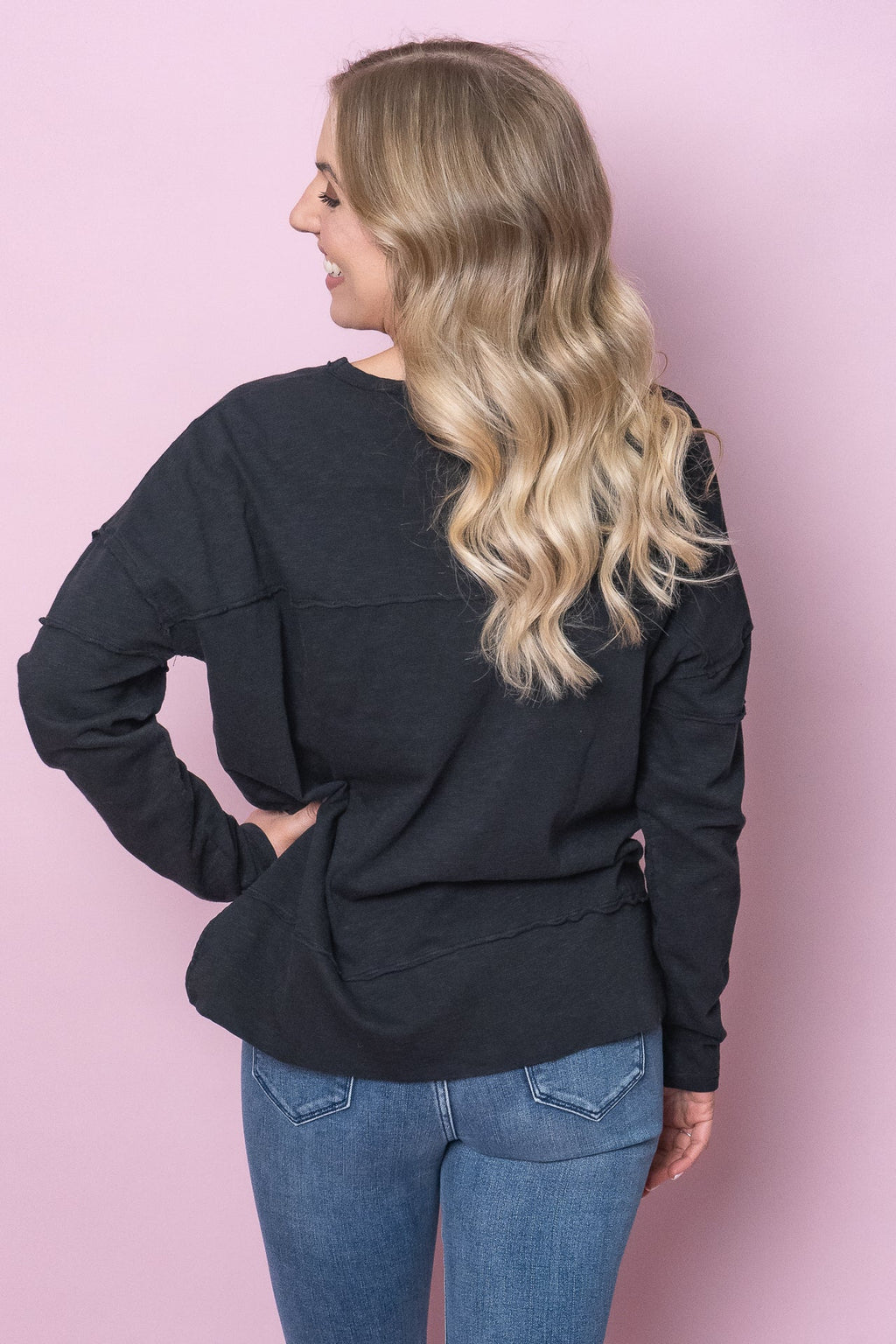 Jayne Throw On Top in Black - Foxwood
